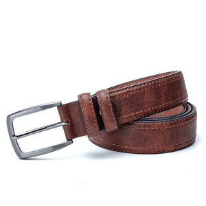 Red brown vintage leather belt for men featuring a classic alloy buckle and split leather texture. Perfect accessory for jeans and everyday wear.