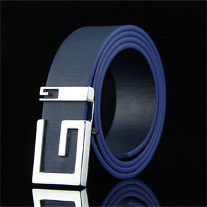 Navy blue unisex belt with a smooth finish and a contemporary silver G-shaped buckle, perfect for casual or formal wear.