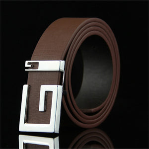 Brown simple buckle belt for men and women, crafted from imitation leather with a stylish silver G-shaped buckle.