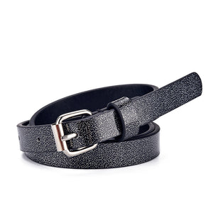 Black glitter girls belt with silver pin buckle, part of the Kids Heart Glitter Belts collection, made from imitation leather.